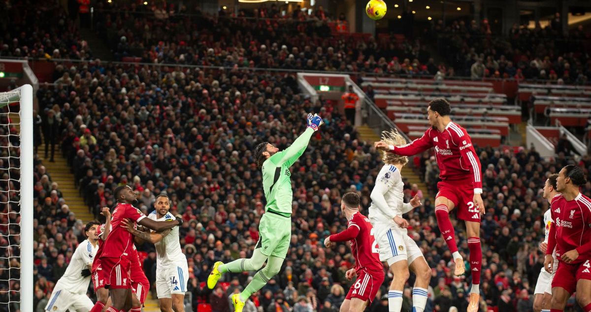 Liverpool y Leeds United igualaron por la Premier League