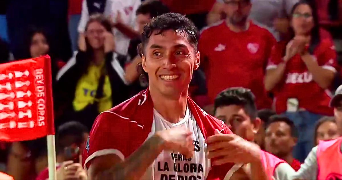 Luciano Cabral inició con el “pie derecho” el año en Argentina: marcó en empate de Independiente