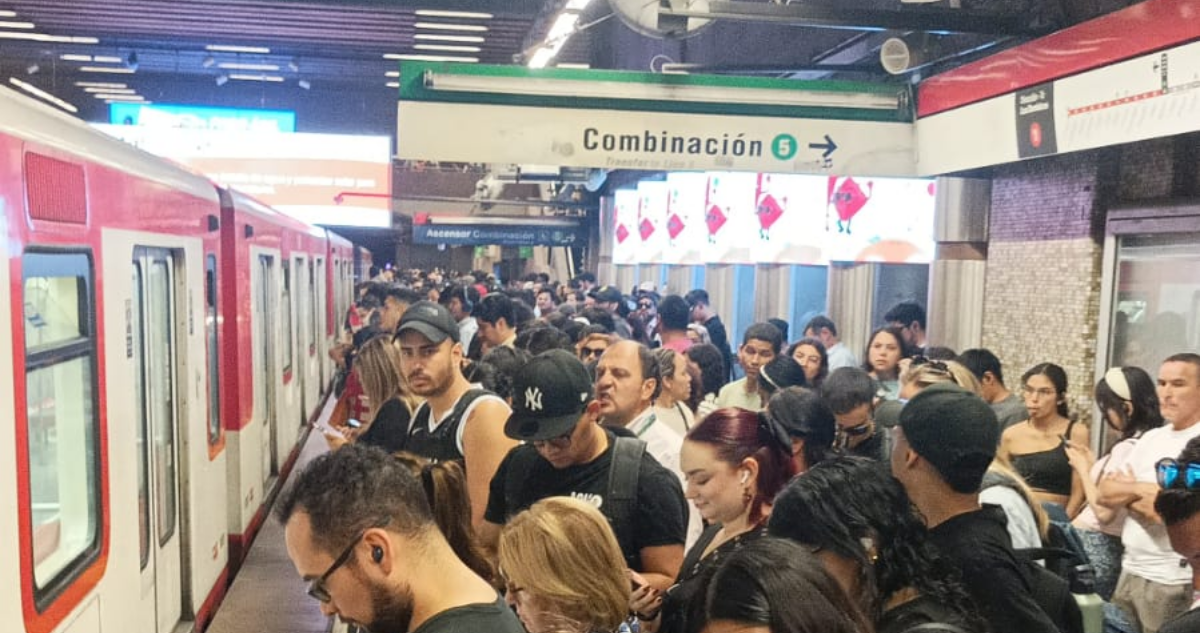 Cierran cuatro estaciones de la Línea 1 del Metro tras problemas con un tren