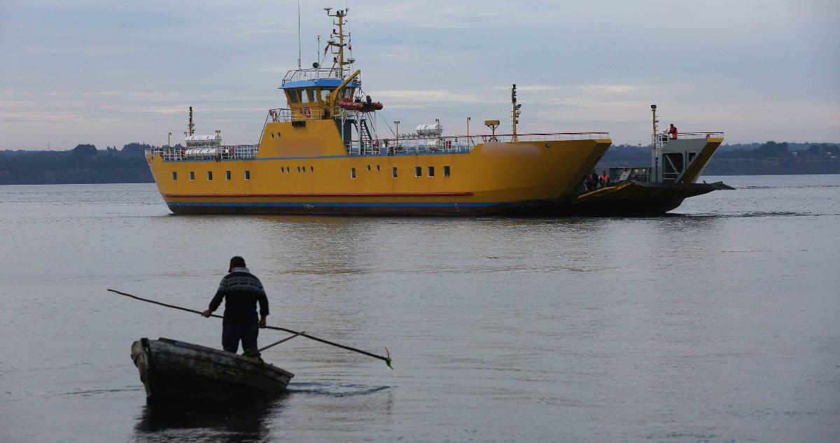Ministerio de Transportes debe $1.700 millones a empresa que asegura conectividad en canal Dalcahue