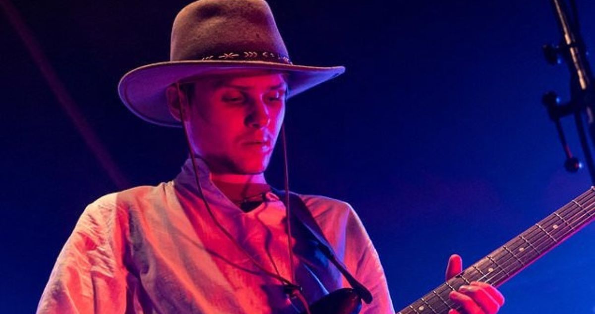 Muere a los 26 años Matt Kwasniewski-Kelvin, fundador de Black Midi, tras problemas de salud mental