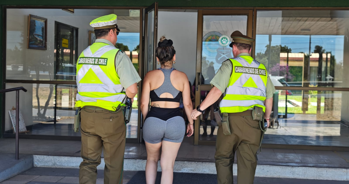 Mujer es detenida por conducir a 178 km/h en ruta del Itata: iba con una menor de edad y sin licencia