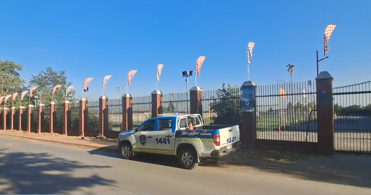 Niño de 7 años es baleado en el cuello tras riña en recinto deportivo de La Pintana