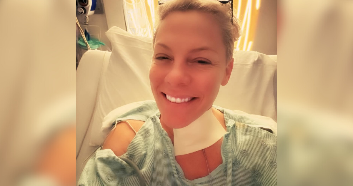 Pink pasa Año Nuevo hospitalizada por cirugía de cuello: “una nueva cicatriz, un nuevo recordatorio”