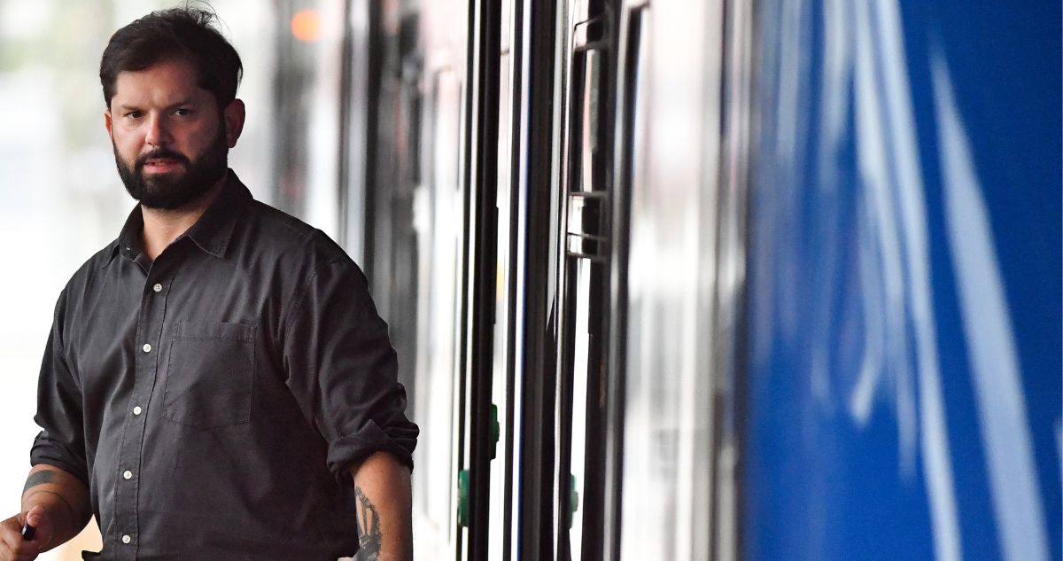 Presidente Boric viaja nuevamente al Bío Bío por incendios en la zona: visitará Penco, Tomé y Florida