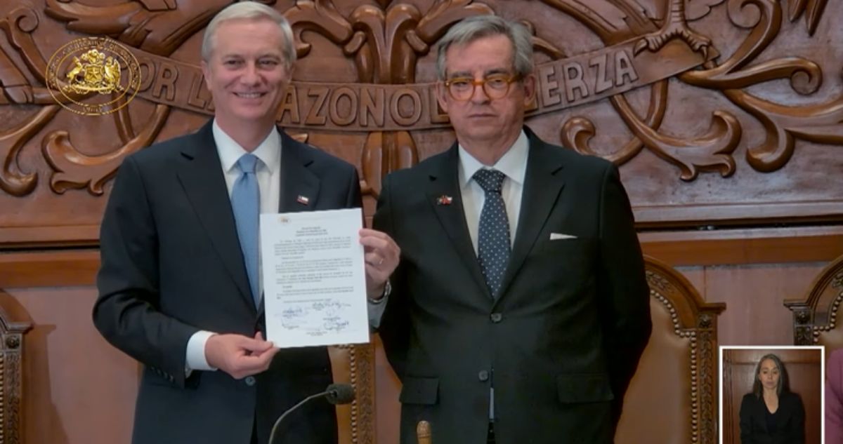 Tricel proclama oficialmente a José Antonio Kast como presidente electo