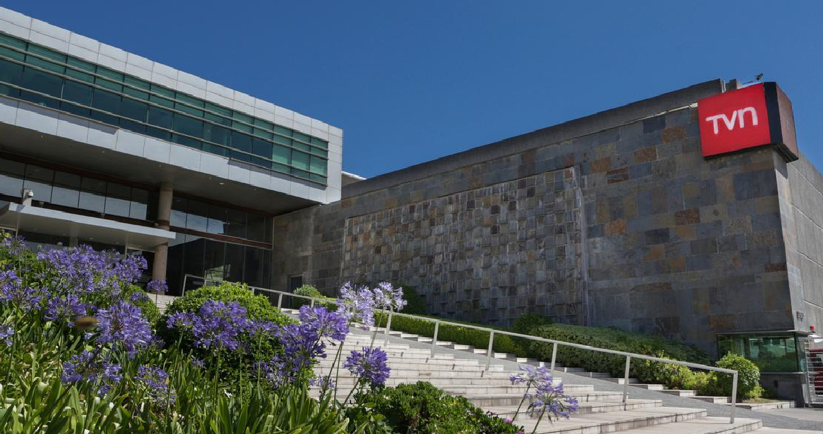 Proyecto que moderniza TVN e intenta dar salida a crisis financiera es despachado a sala de la Cámara