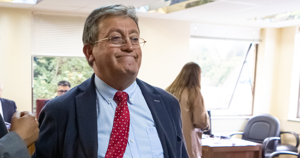 Puerto Montt: Corte ratifica medida cautelar modificada del exalcalde Gervoy Paredes