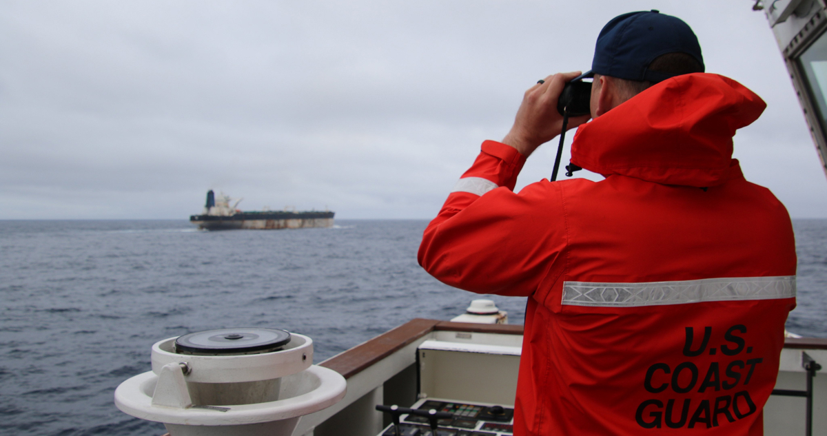 Reino Unido confirma apoyo operativo a EEUU para interceptar a petrolero con bandera rusa