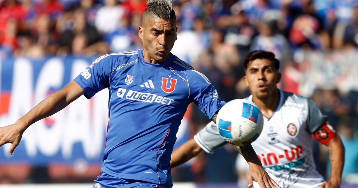 Leandro Fernández recibió inesperado llamado desde Colo Colo.