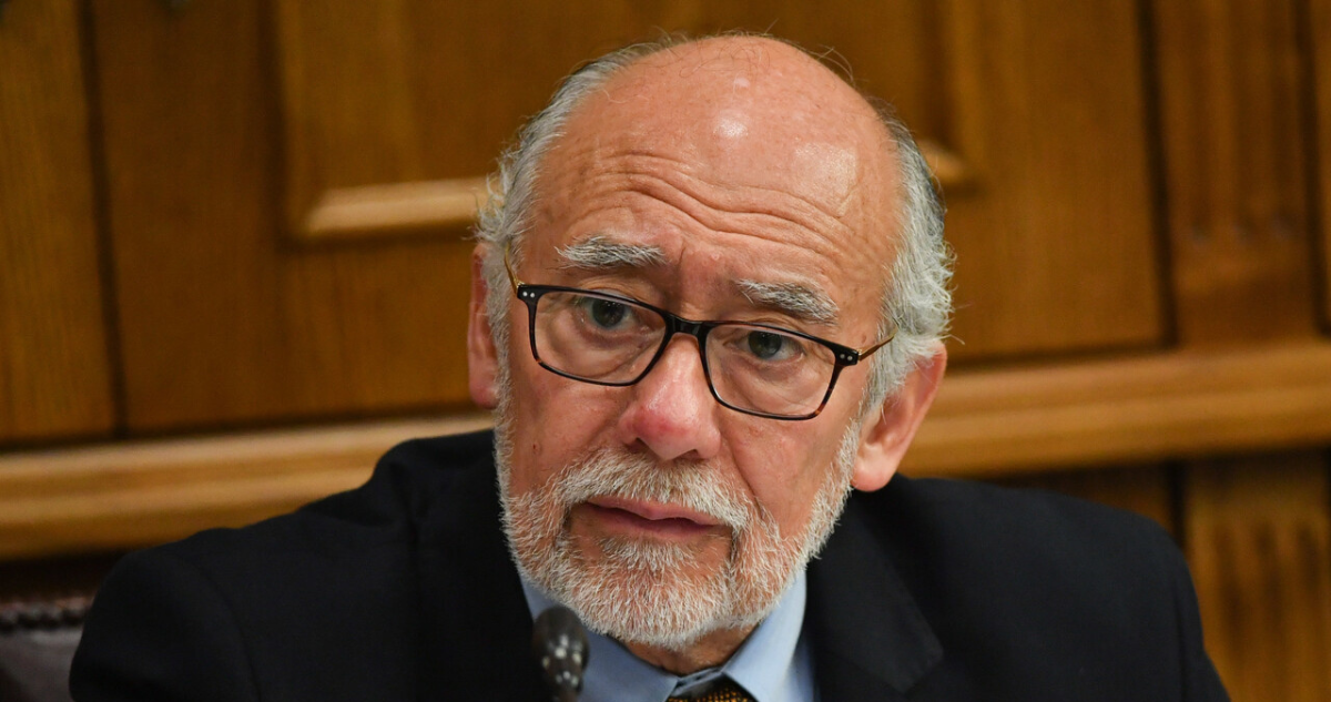 Senador Flores cuestiona gabinete de Kast: “El 60% nunca ha trabajado en el sector público”