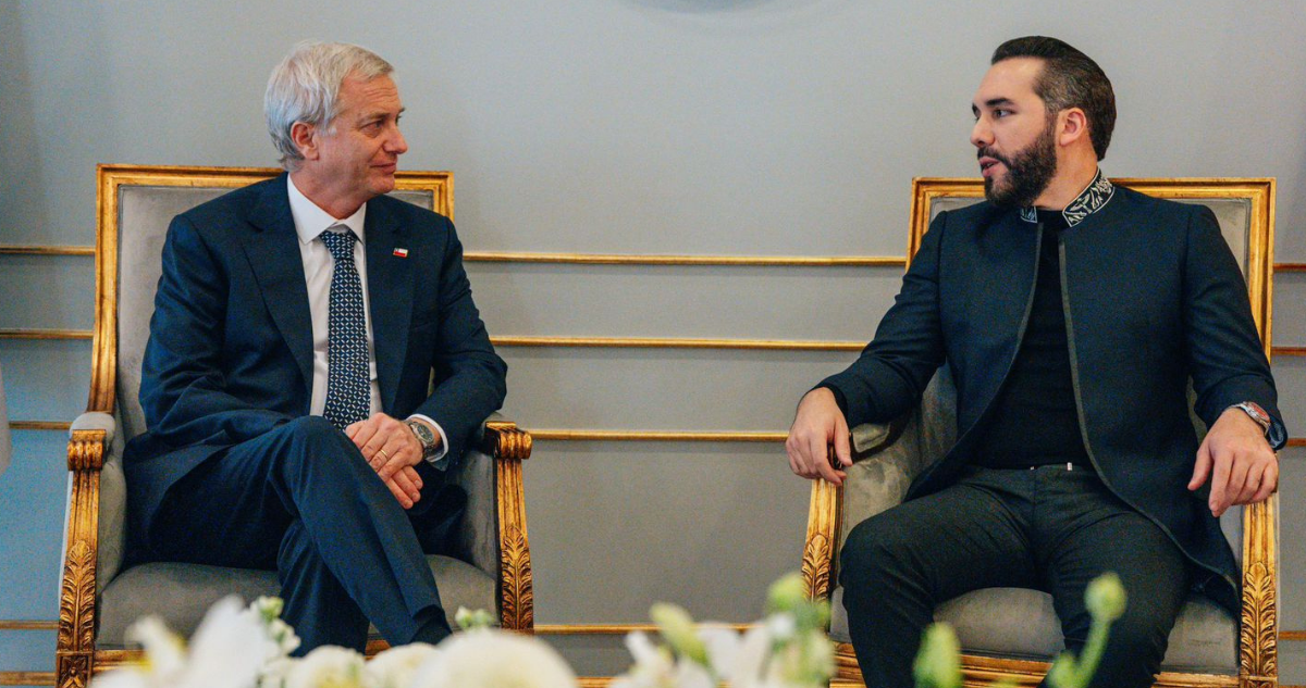 Kast destaca modelo Bukele tras su cita en El Salvador: “Son un faro de esperanza” “Son un faro de esperanza en recuperar la seguridad”: Kast a Bukele tras encuentro en El Salvador