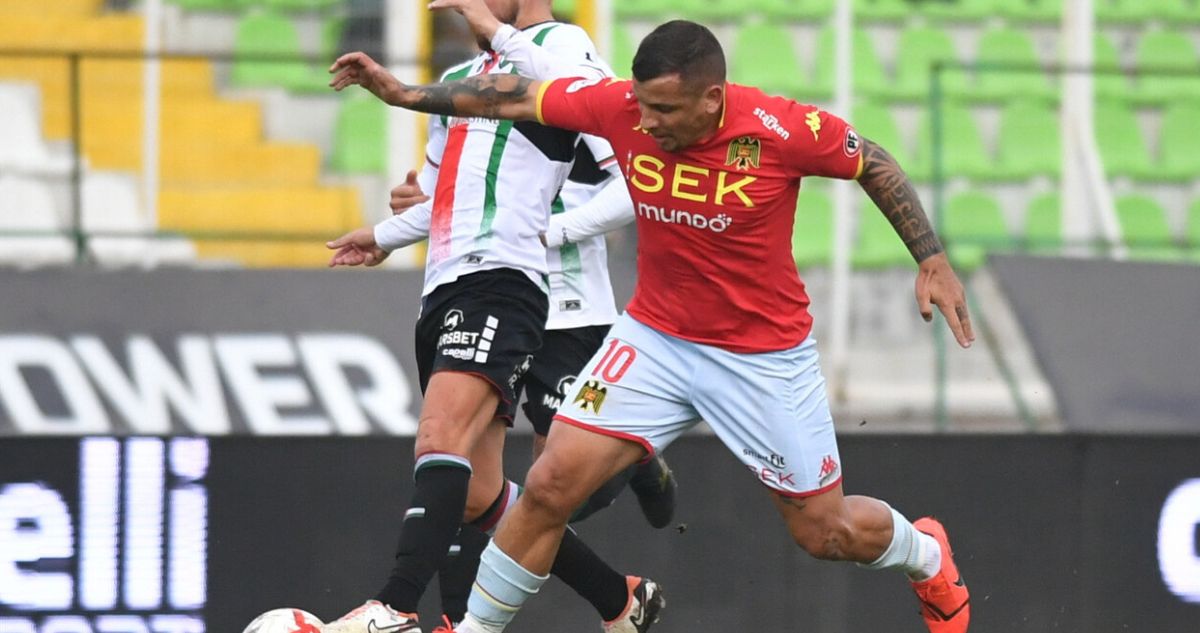 Unión Española respondió con todo a Emiliano Vecchio.