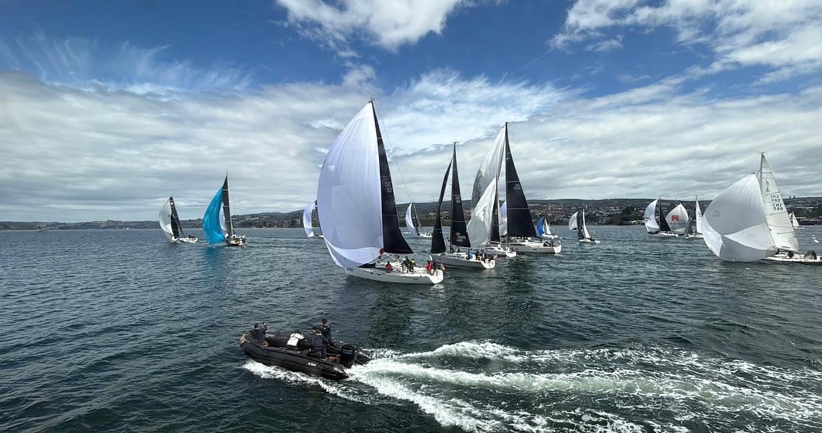 Más de 60 veleros zarpan para Regata Aramco Chiloé Bicentenario 2026