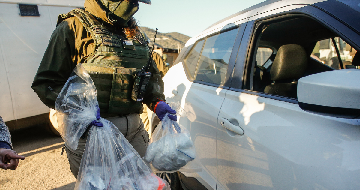 https://media.biobiochile.cl/wp-content/uploads/2026/01/vendian-con-delivery-marihuana-y-farmacos-controlados-cae-red-con-ocho-detenidos-en-temuco.png