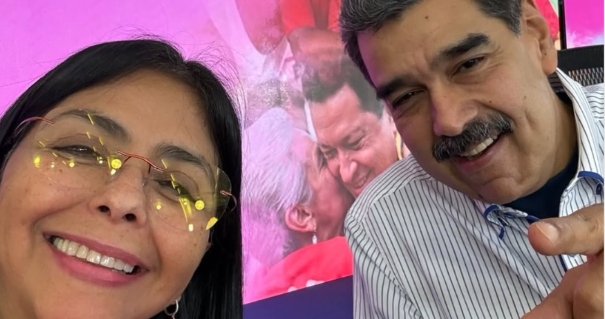 Exvicepresidente de Colombia cree que Delcy Rodríguez "entregó" a Nicolás Maduro a EEUU