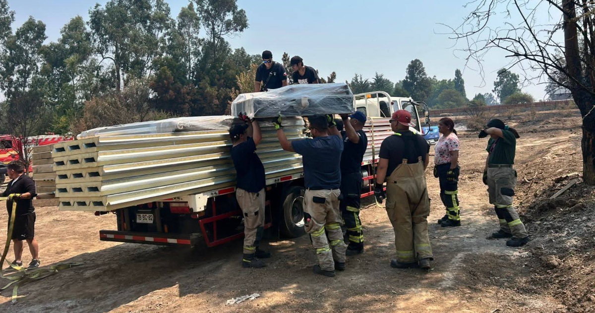Viviendas de emergencia a damnificados de incendios en San Nicolás