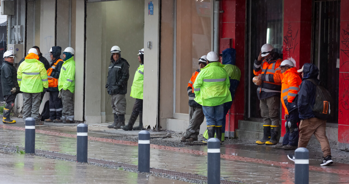 Despidos por necesidades de la empresa escalaron hasta rozar los 500 mil en 2025