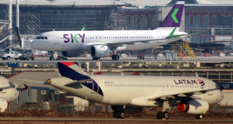 Alcalde de Castro descarta suspensión total de vuelos en Chiloé y busca alternativas de nuevas rutas