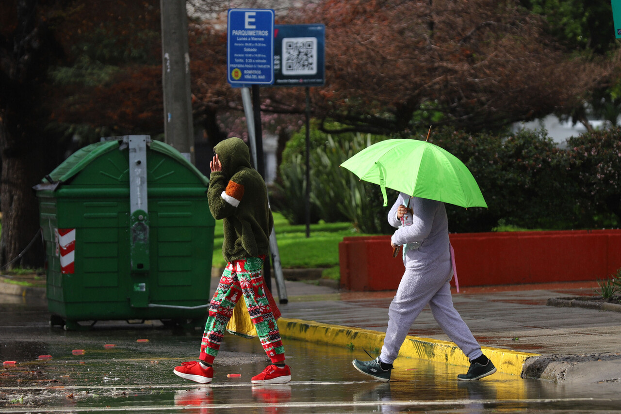 Armada emite aviso de mal tiempo para tres regiones del país