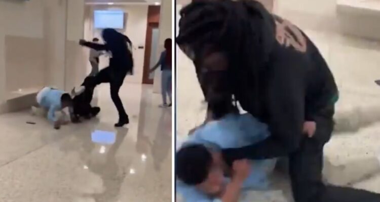 VIDEO: Padre propina brutal golpiza al acusado de asesinar a su hijo en pleno tribunal estadounidense