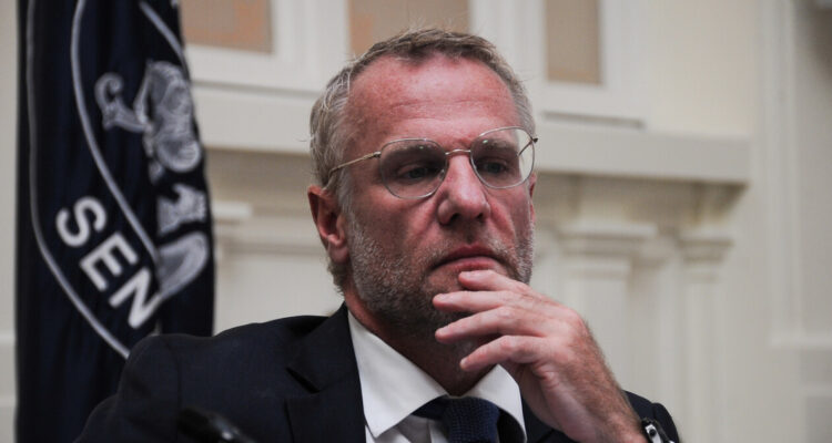 No hubo acuerdo: Querella de Felipe Kast contra dirigente pesquero avanza a juicio oral