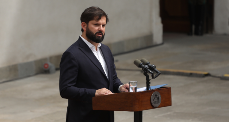 “Asesinos y criminales”: Presidente Boric arremete contra Netanyahu por asesinato a niño en Palestina