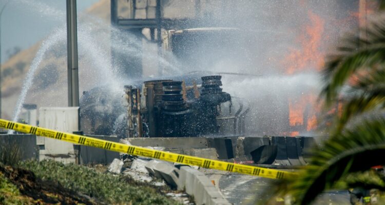 Entregan nuevo balance de víctimas tras explosión en Renca: 10 muertos y 7 heridos en riesgo vital