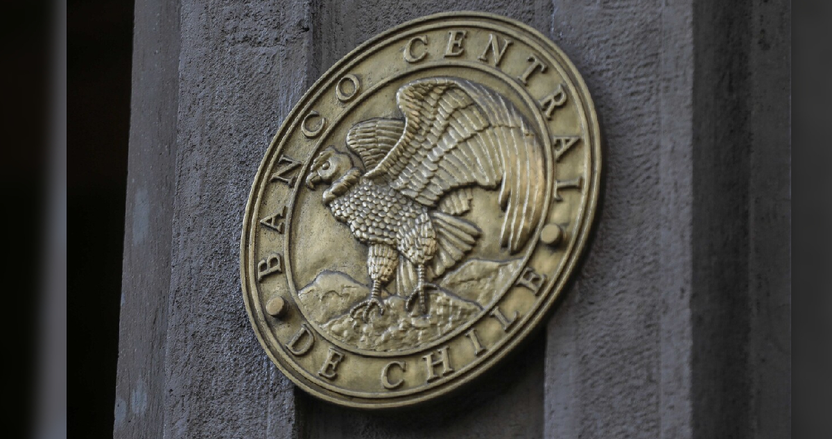 Banco Central establece límite para las inversiones en el extranjero del FAPP y Fondos Generacionales