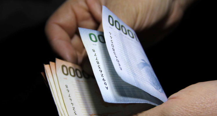 Es de $81.257: cuándo se paga el Bono Invierno en 2026 y cuáles son los requisitos para recibirlo