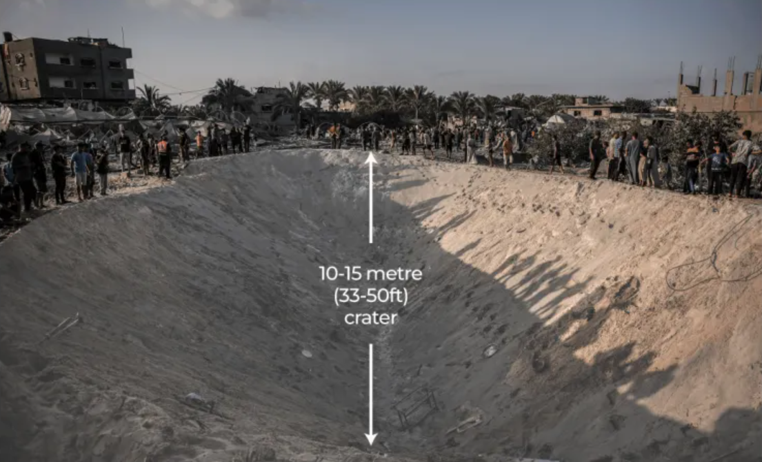 Presunto cráter por explosión de bomba térmica en Gaza