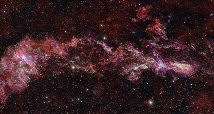 ALMA(ESO/NAOJ/NRAO)/S. Longmore et al. Background: ESO/D. Minniti et al.