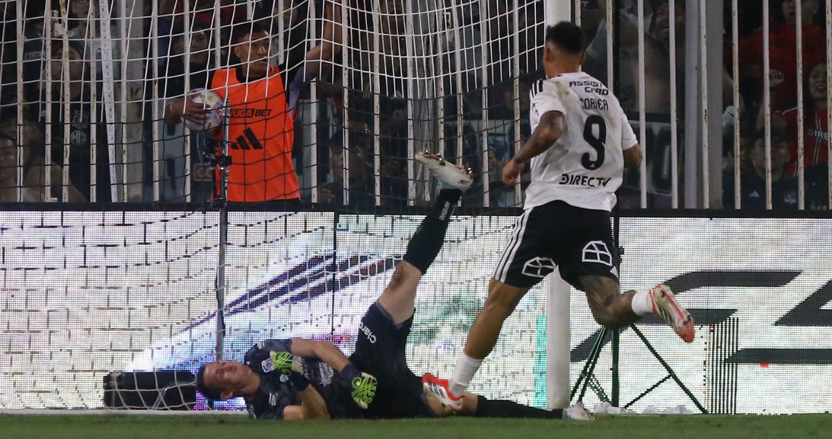 Albos arriesgan sanciones: informe arbitral complica a Colo Colo tras vencer a Everton en Liga