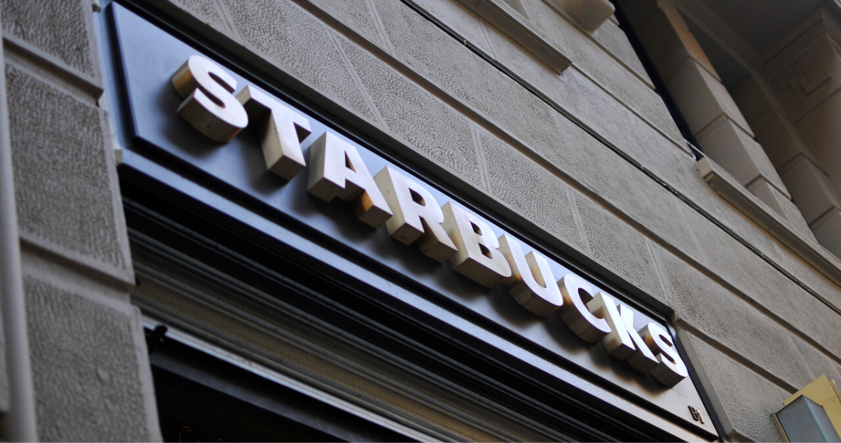 Detienen a cuatro sujetos por robo en Starbucks de Concepción: daños alcanzan los $10 millones