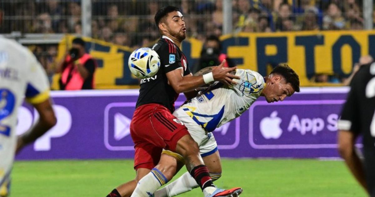 Paulo Díaz volvió a ser titular en River Plate.