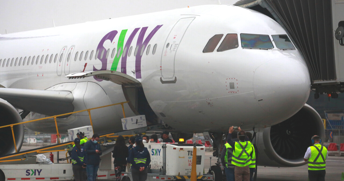 “El explosivo está a bordo”: la frase que activó la seguridad en vuelo Sky y dejó un detenido