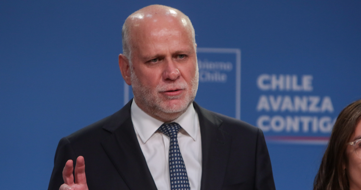 Elizalde niega ocultamiento del avance del cable China-Chile y tacha de injustificada sanción de EEUU