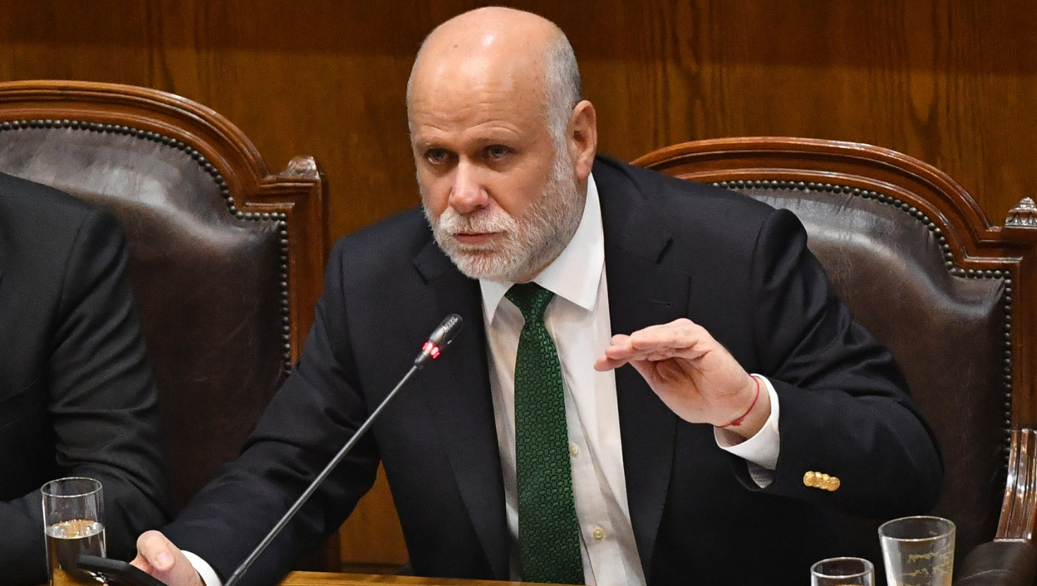 Elizalde reitera llamado a aprobar CAE y Sala Cuna en marzo y dejar de lado disputa por quién firma