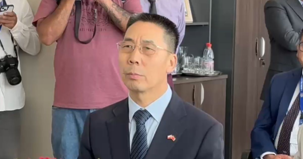 Embajador de China: Cable submarino “consolida liderazgo de Chile” y “no supone riesgo de seguridad”