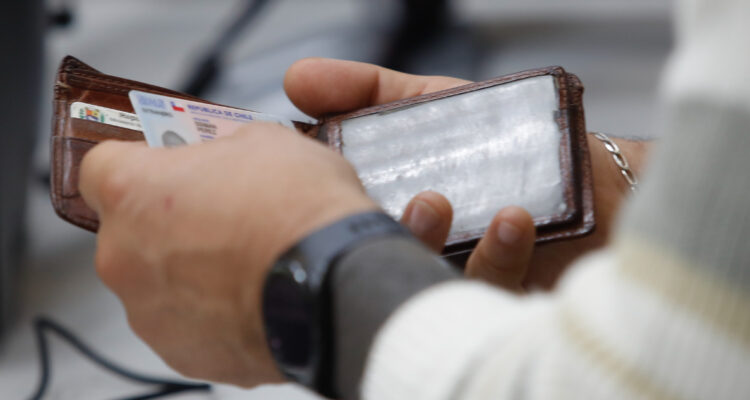 Reportan que el desempleo a nivel nacional se sitúa en 8,3% y en la RM llega a 9,0%