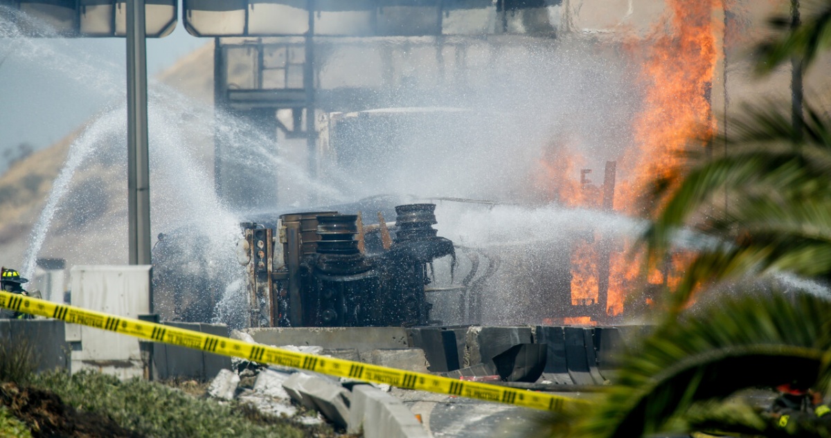 Fiscalía confirma muerte de conductor de camión que explotó: indagan si hecho fue su responsabilidad