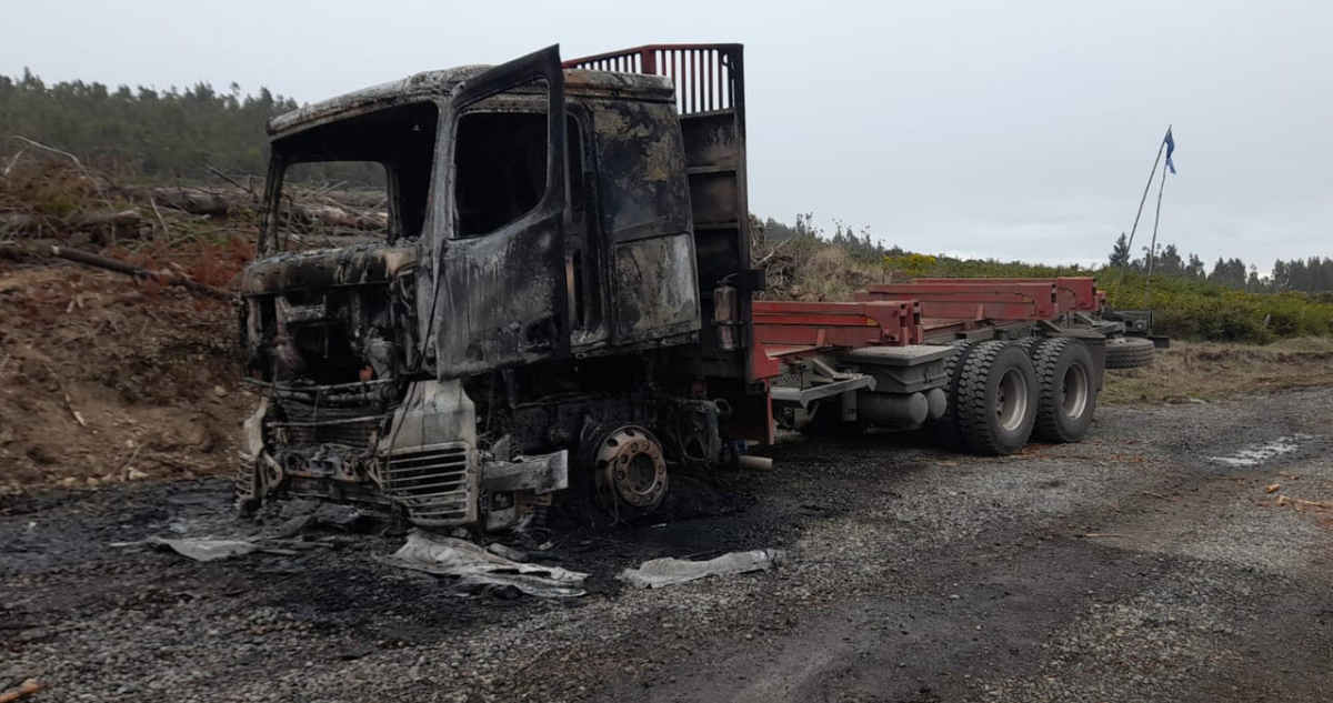 Formalizan a dos imputados por ataque armado a predio forestal en Arauco ligado a la RML