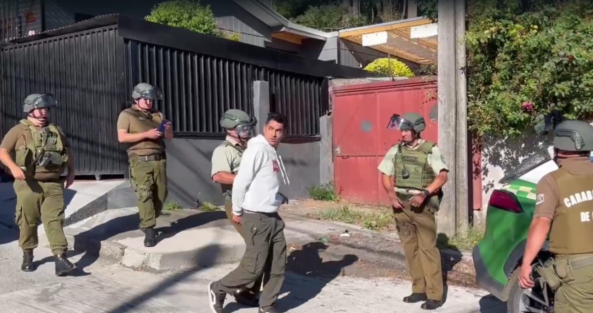 Amplio operativo por denuncia de VIF en Concepción: hombre amenazó con pistola a su pareja