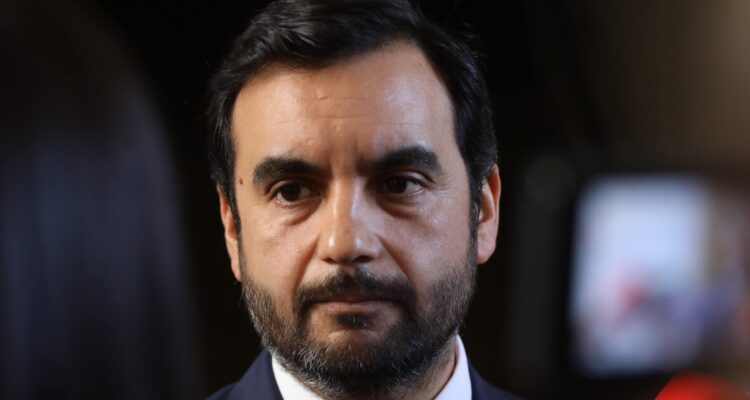 Gajardo entrega antecedentes a Fiscalía por fuga en ex Penitenciaría