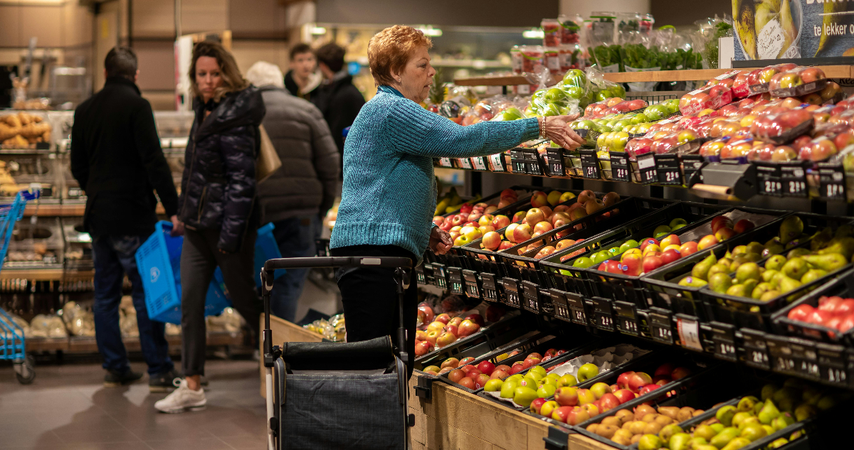 Inflación se modera en países OCDE, pero costo de vida en 36% mayor que cuando partió la pandemia