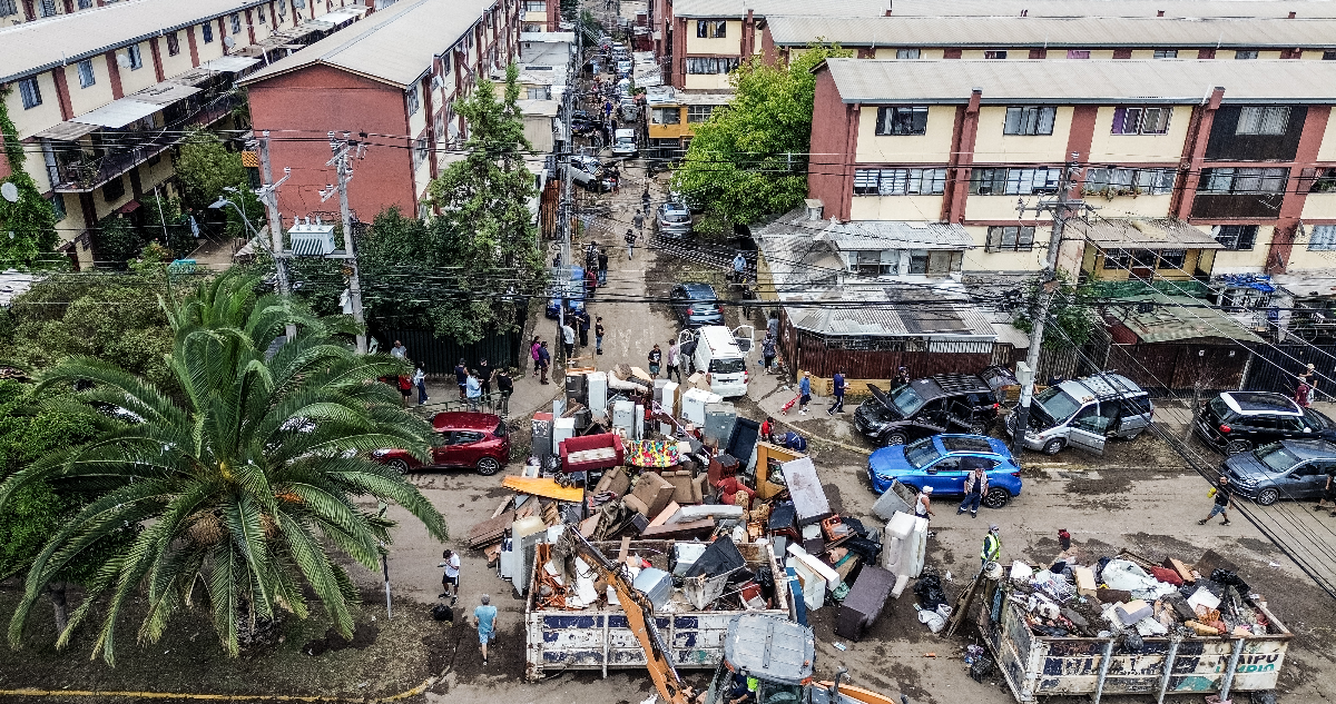 Informe municipal confirma motivo de inundaciones que afectaron a 1.100 familias en Maipú