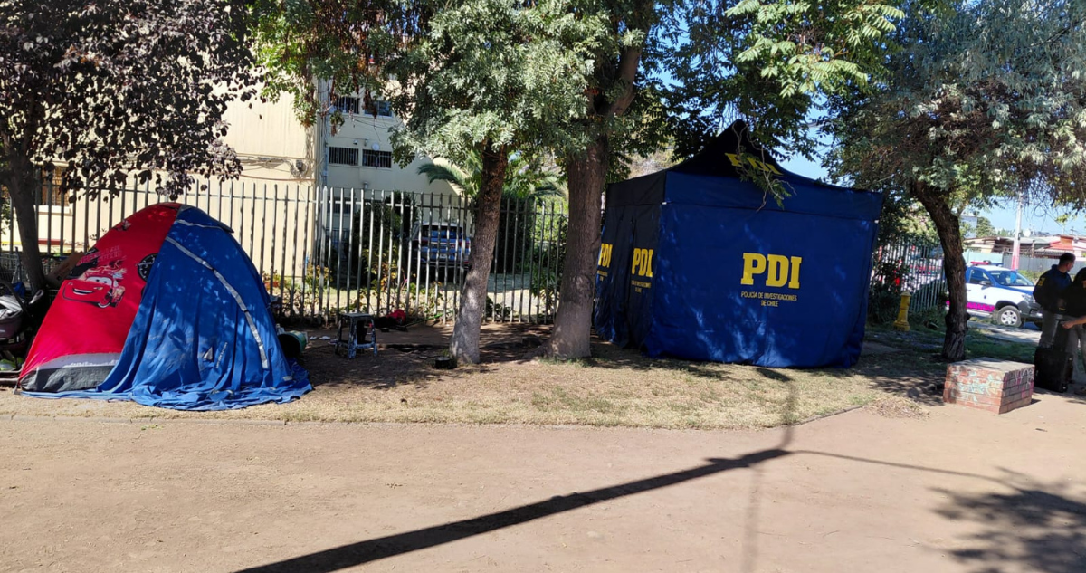 Investigan homicidio en Macul víctima habría sido apuñalada en la vía pública