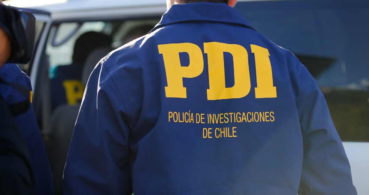 Indagan violento turbazo de al menos 10 delincuentes vestidos como policías en casa de Independencia