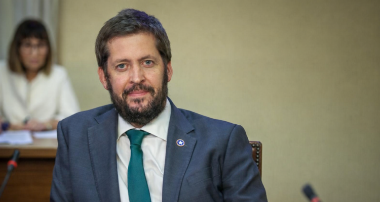 Juan Irarrázaval (REP): La eutanasia es el Estado ofreciendo la muerte a enfermos que no atiende bien