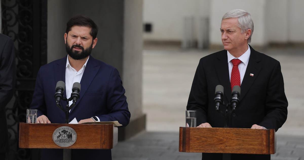 La Moneda confirma reunión de Boric con Kast donde abordarán polémica por cable submarino chino